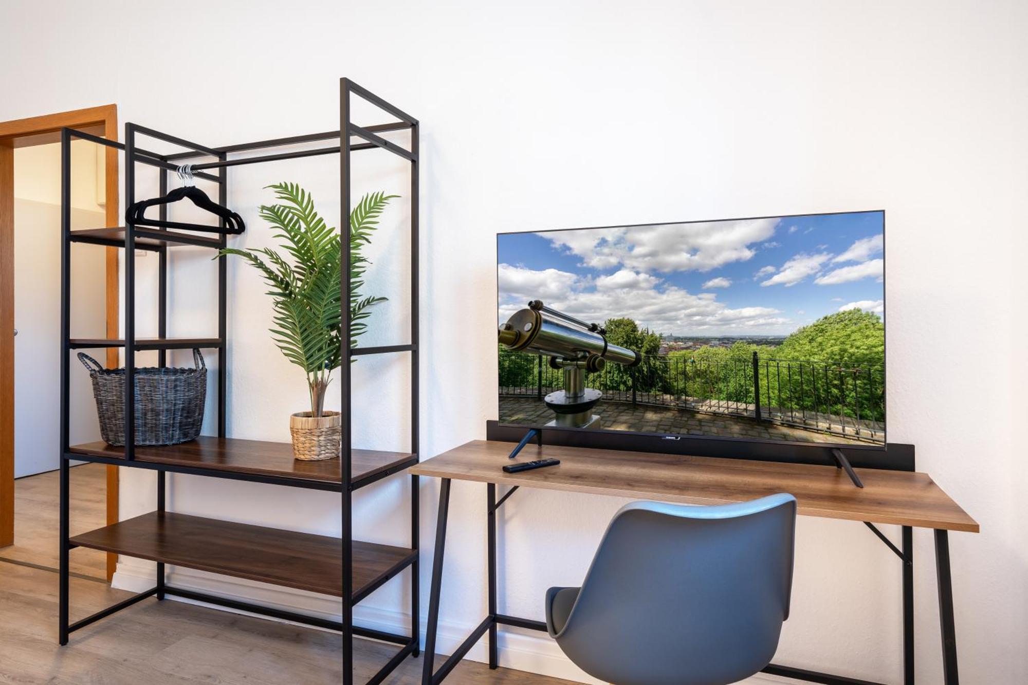Cityapartment Wagner Mit Netlix Bielefeld Luaran gambar
